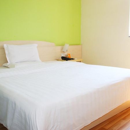 7Days Inn Qingdao Development Zone Jinshatan 외부 사진